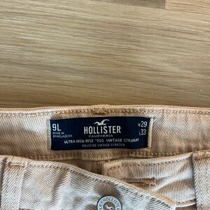 Hollister khakis